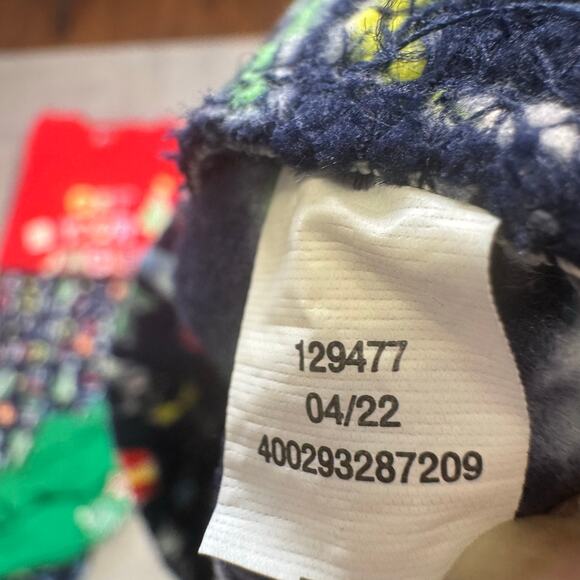 Jamies for Families Jingle All The Way Matching PJs Med, 1X, Christmas Red/Green - Picture 3 of 8